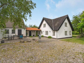 Holiday Home Seppo - 1-4km to the inlet by Interhome